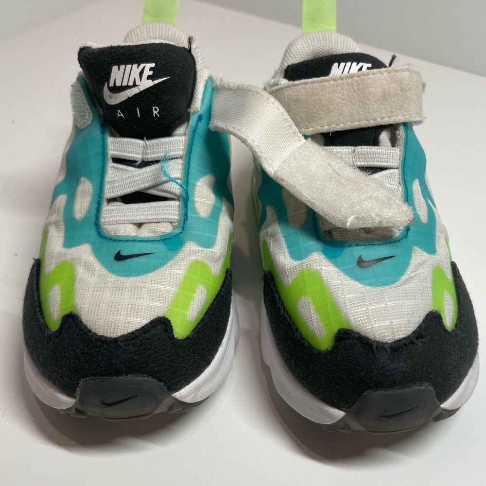Nike Toddler Air Max 200 SE Shoes 7C- [CJ4038-101] - Picture 2 of 7